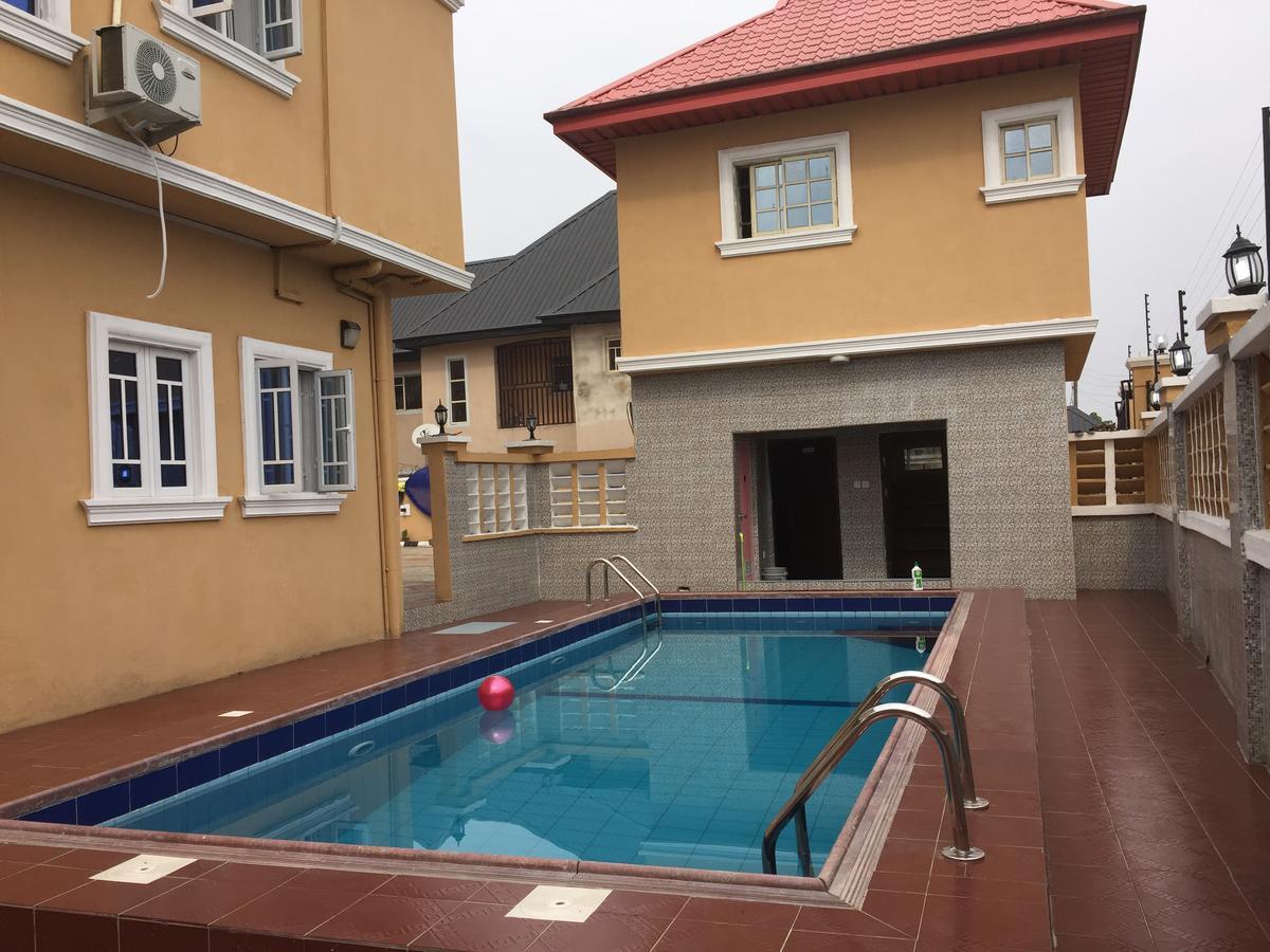 Buggatti Hotel And Suit Port Harcourt Exterior foto